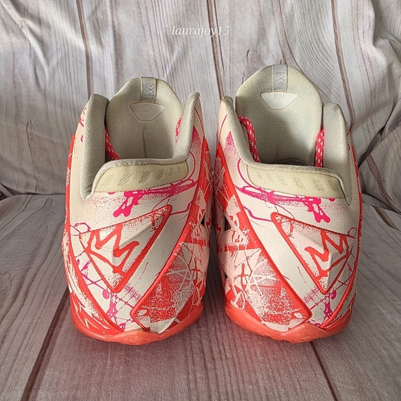 Nike ID Custom Lebron 11 Sneakers 2014 Hot Pink White 641222-992 Mens 11 main image 13